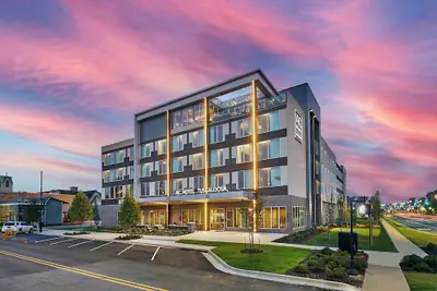 Photo 2 - AC Hotel by Marriott Tuscaloosa Downtown