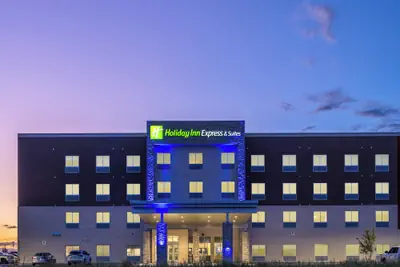 Photo 2 - Holiday Inn Express & Suites Watertown by IHG