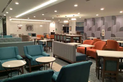 Photo 5 - La Quinta Inn & Suites by Wyndham Littleton/Red Rocks