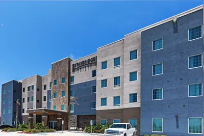Photo 2 - Staybridge Suites Portland by IHG