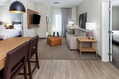 Photo 5 - Staybridge Suites Portland by IHG