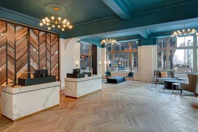 Photo 3 - Courtyard by Marriott Cincinnati Downtown