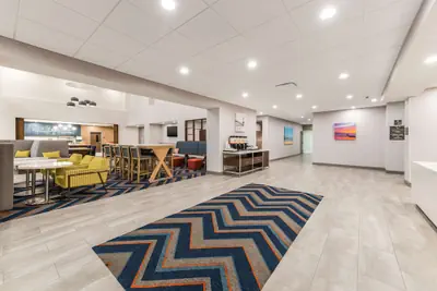 Photo 3 - Hampton Inn & Suites Benton Harbor