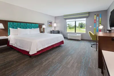 Photo 2 - Hampton Inn & Suites Alachua I-75