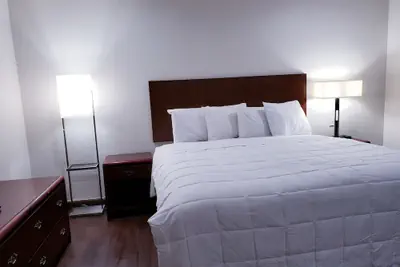 Photo 5 - CLEAR LAKES INN