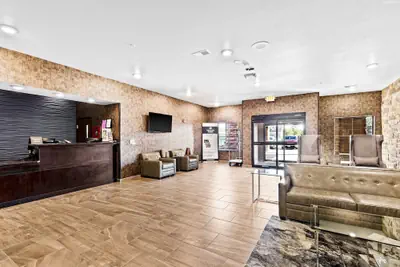 Photo 4 - Cobblestone Hotel & Suites - Superior Duluth