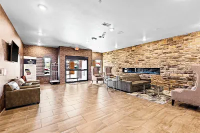 Photo 5 - Cobblestone Hotel & Suites - Superior Duluth