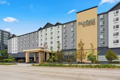 Photo 2 - Fairfield Inn & Suites by Marriott Seattle Downtown/Seattle Center