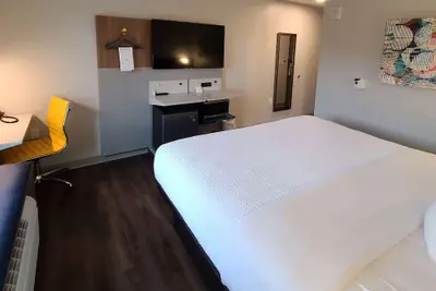 Photo 4 - Microtel Inn & Suites by Wyndham Milford