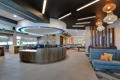 Photo 5 - Tru By Hilton Macon North, GA