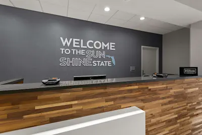 Photo 3 - Hampton Inn & Suites Ruskin I-75