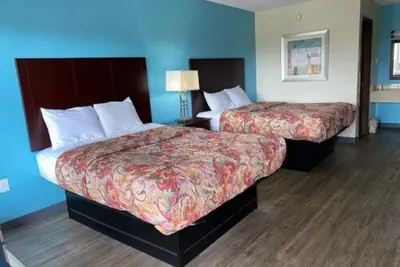 Photo 5 - Havelock Inn & Suites