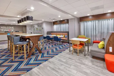 Photo 4 - Hampton Inn Danville, VA