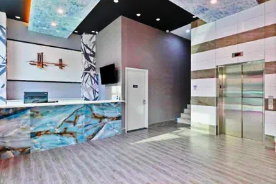 Photo 2 - Casa Blanca Hotel Brooklyn