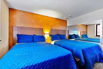 Photo 5 - Casa Blanca Hotel Brooklyn