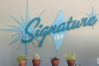 Photo 2 - Signature Inn Santa Clara