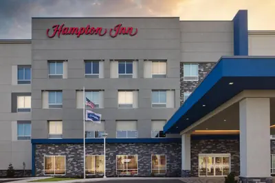 Photo 2 - Hampton Inn Redmond Bend Airport, OR