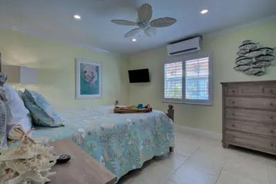 Photo 5 - Lulu's Key House Green 1/1 Upstairs