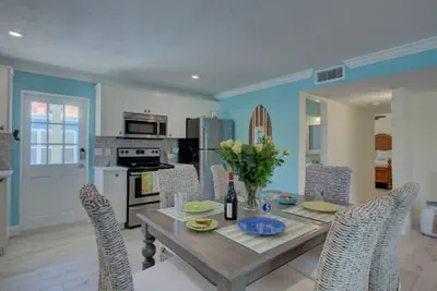Photo 5 - Lulu's Key House Loggerhead 2/2 Upstairs