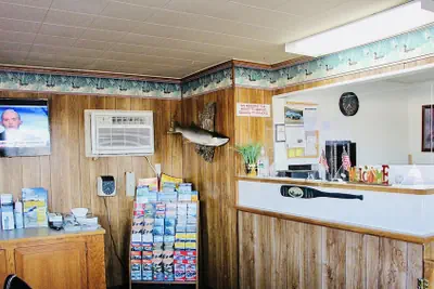 Photo 4 - Sage N Sand Motel