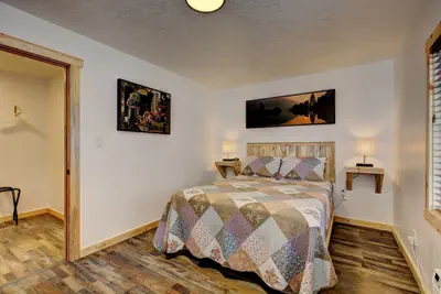 Photo 5 - Alpine Lodge and RV