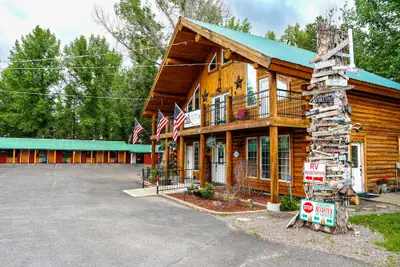 Photo 2 - Alpine Lodge and RV