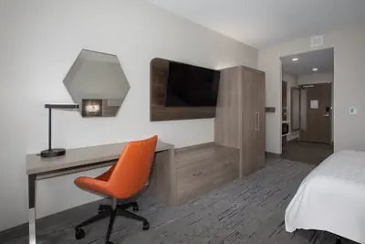 Photo 4 - Holiday Inn Express and Suites Burley by IHG
