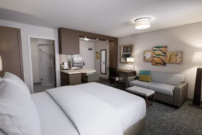 Photo 4 - Staybridge Suites Southgate Detroit Area by IHG