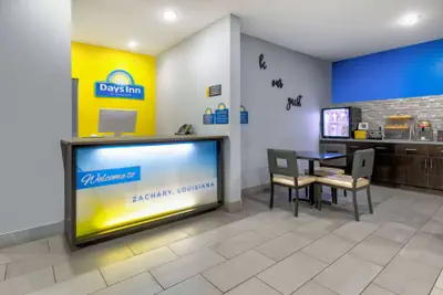 Photo 3 - Days Inn by Wyndham Zachary LA