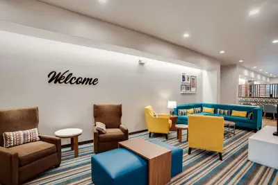 Photo 3 - MainStay Suites Carlisle - Harrisburg