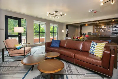 Photo 4 - Four Points by Sheraton Deadwood