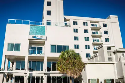 Photo 2 - The Avalon Club
