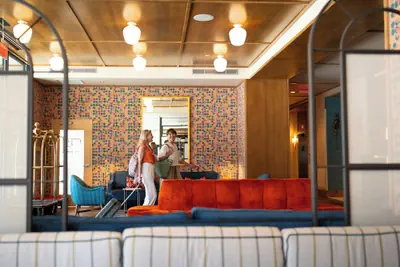 Photo 3 - The Bradley Hotel