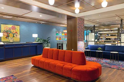Photo 4 - The Bradley Hotel