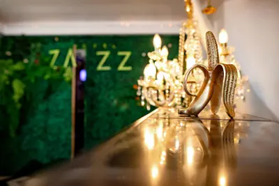 Photo 5 - Hotel Zazz