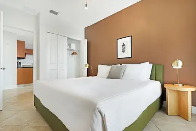 Photo 5 - Roami at Sunny Isles