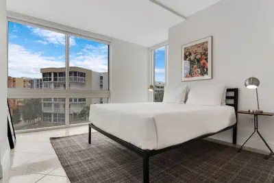 Photo 4 - Roami at Sunny Isles