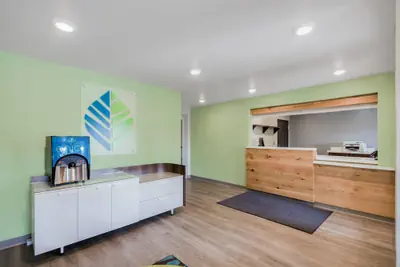 Photo 3 - WoodSpring Suites Gurnee - Chicago