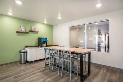 Photo 4 - WoodSpring Suites Gurnee - Chicago