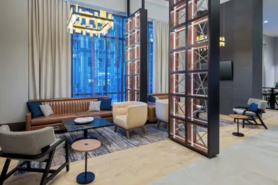 Photo 4 - Courtyard by Marriott Atlanta Midtown