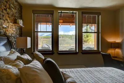 Photo 5 - Cozens Pointe I-101 2 Bedroom Condo by RedAwning