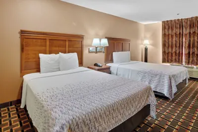 Photo 2 - HomeTown Inn & Suites
