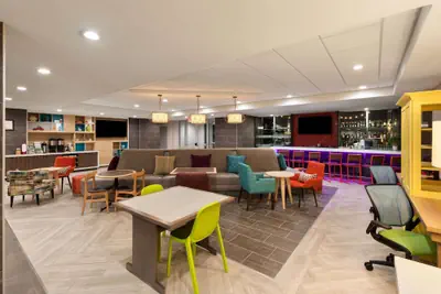 Photo 4 - Hawthorn Extended Stay by Wyndham Kingwood/Houston