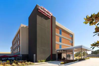 Photo 2 - Hawthorn Extended Stay by Wyndham Kingwood/Houston