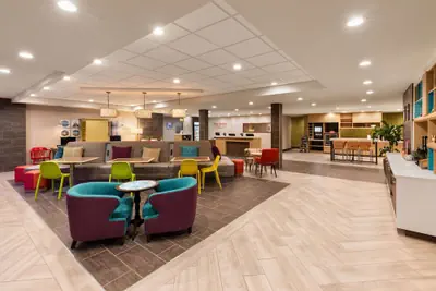 Photo 5 - Hawthorn Extended Stay by Wyndham Kingwood/Houston