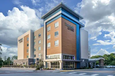 Photo 2 - Fairfield Inn & Suites by Marriott Virginia Beach Town Center