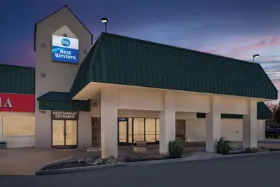 Photo 2 - Best Western Newport Inn