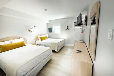 Photo 4 - Coliseum Ocean Resort