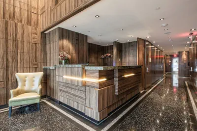 Photo 4 - Opera House Hotel