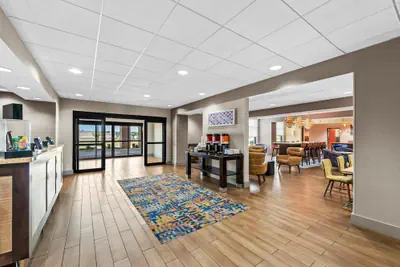 Photo 3 - Hampton Inn Texarkana Arkansas